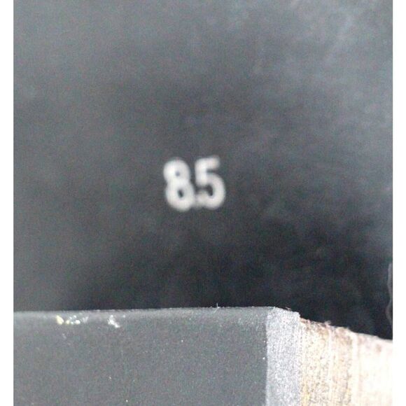 Roan BLACK GENUINE LEATHER MID HEEL POINTED BELTED STUDDED ANKLE BOOTS Size 8.5 - Picture 7 of 9